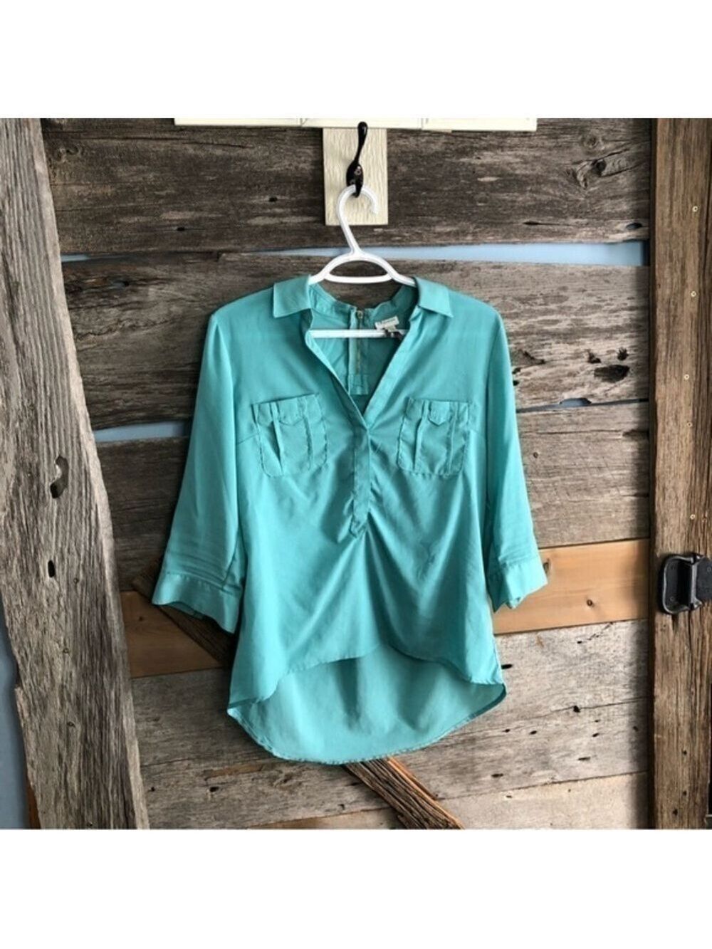 DYNAMITE Size Med Teal Semi-Sheer Blouse